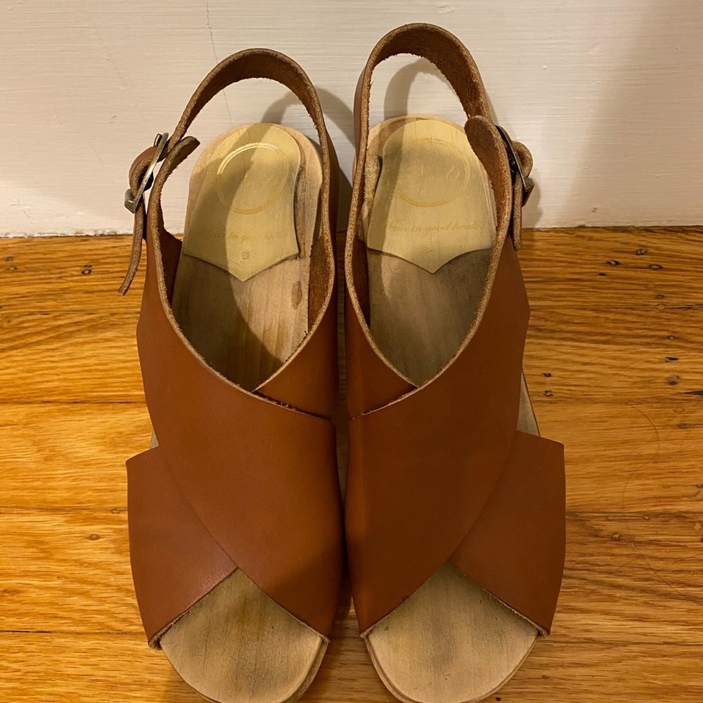 No.6 Clogs in Cognac size 37
